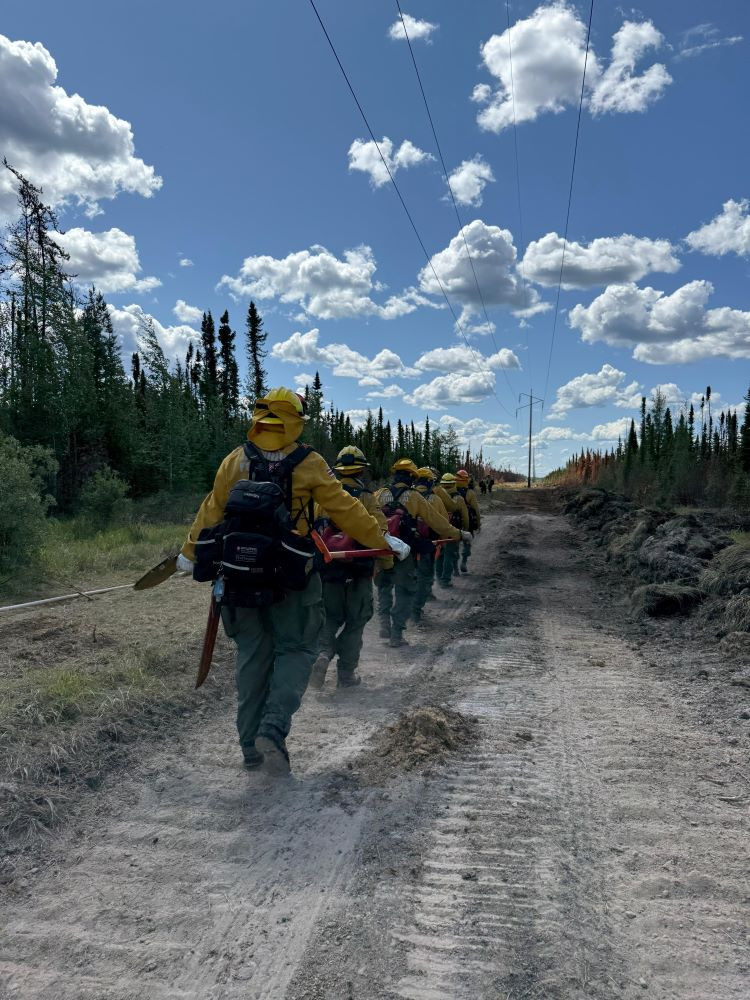 Costa Rican unit crews will be working on strengthening containment lines on the west side of wildfire SWF100. Photo taken – July 1 