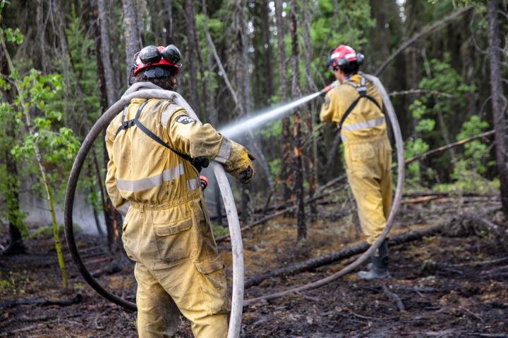 lwf090-alberta-firefighters-hose-20250606.jpg