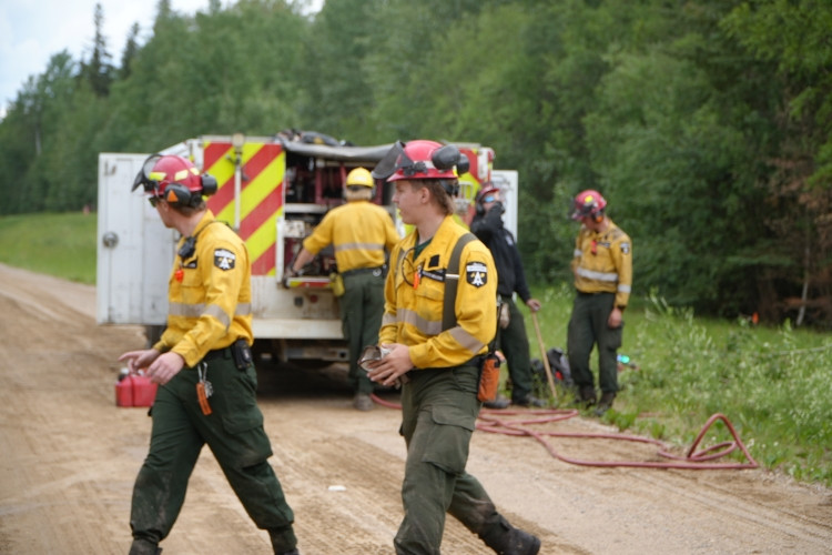Crews prepare to hunt for hotspots along Highway 686