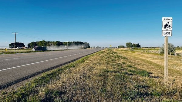 Photo of highway 3 east from Taber to Burdett