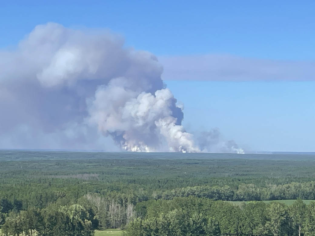 Wildfire WWF023 west of Fawcett