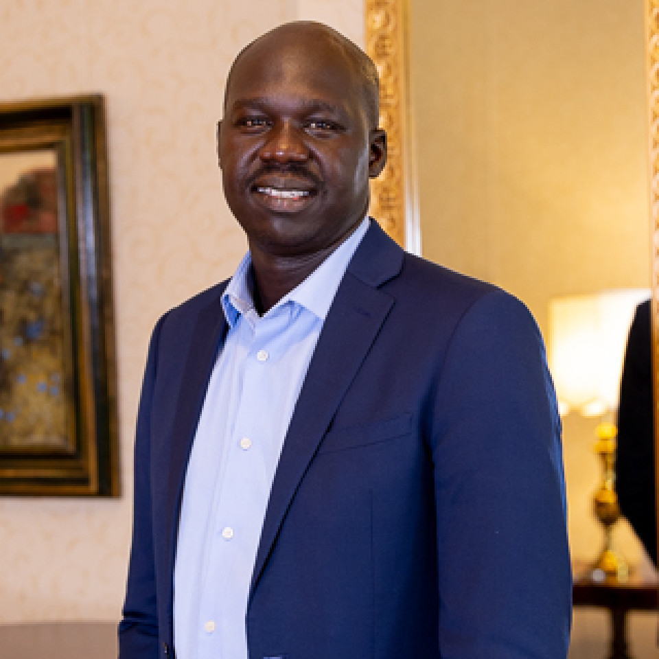 Portrait photo of Gar Gar